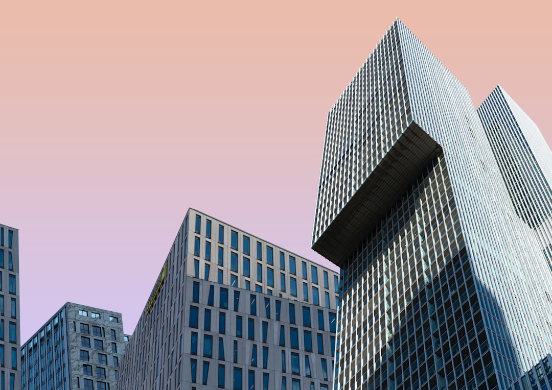 不動産売却の売り時はいつ？2026年市場動向と最適なタイミングを宅建士が解説