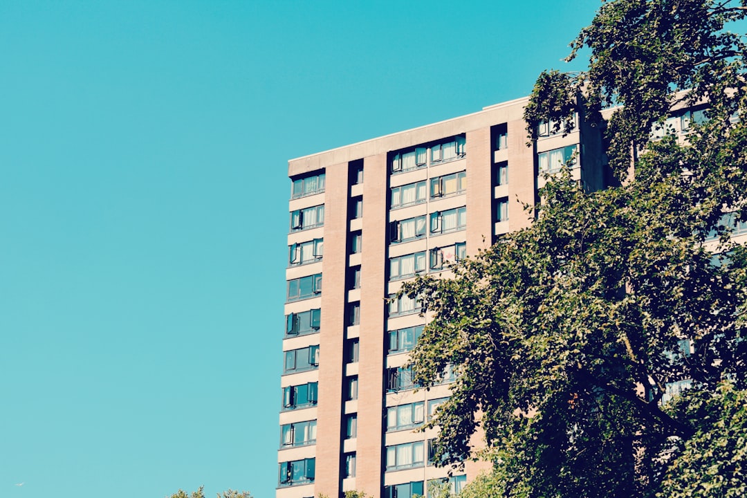 サラリーマン大家の始め方2026｜会社員でも始められる不動産投資の基本ステップ