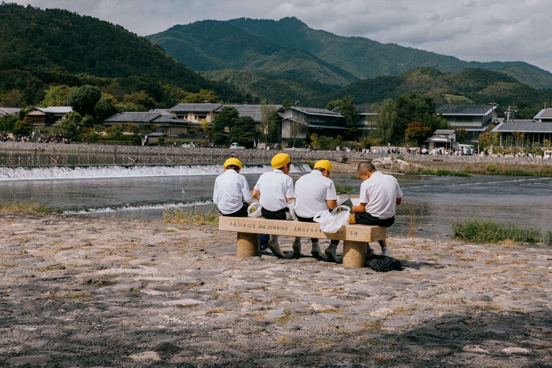 空き地・遊休地を収益化する土地活用7選｜税金・リスク比較付き【2026年版】 解説
