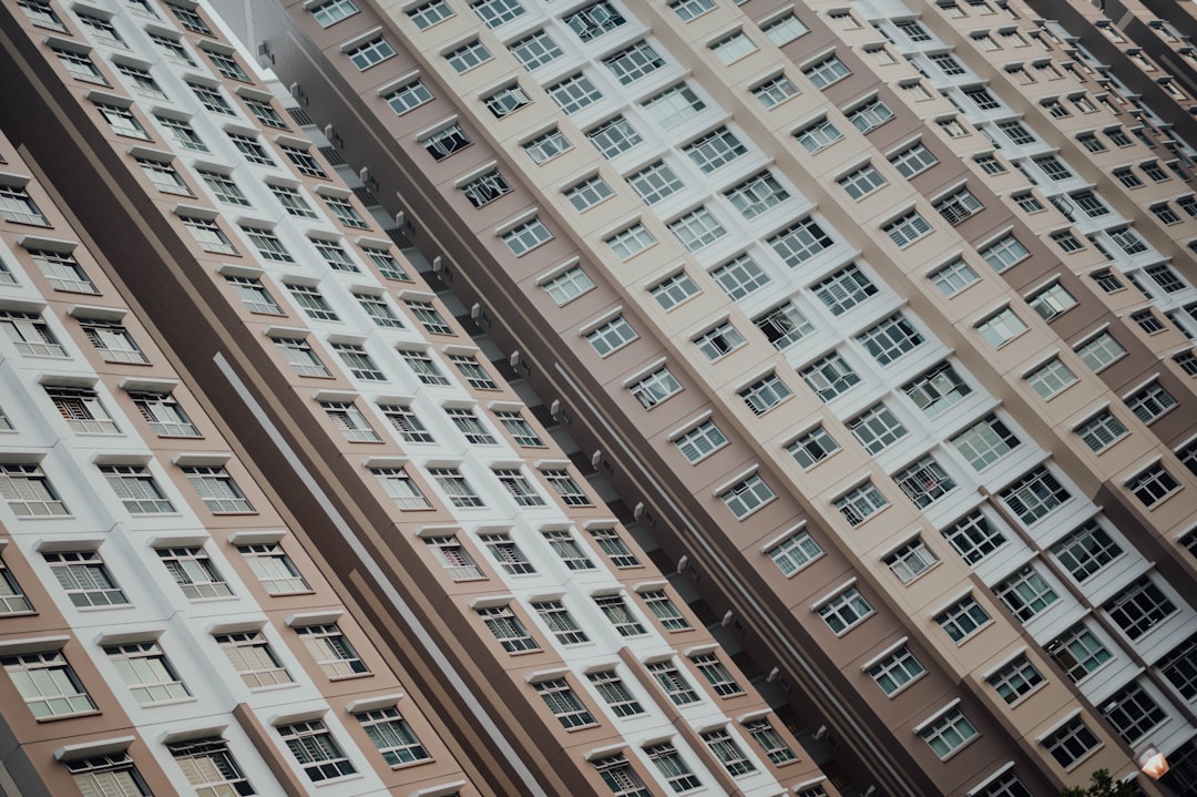 不動産投資の法人化タイミングと手順｜節税効果を最大化する戦略 解説