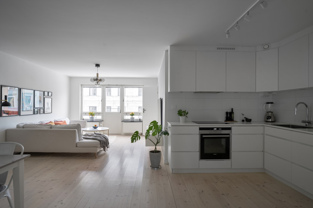 満室経営を実現する空室対策の実践ガイド｜客付け・内見対策・家賃設定の改善法【大家の実務2026】