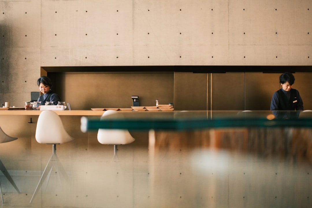 フラット35の特徴と向いている人｜金利・審査・メリット・デメリットを徹底比較【2026年版】