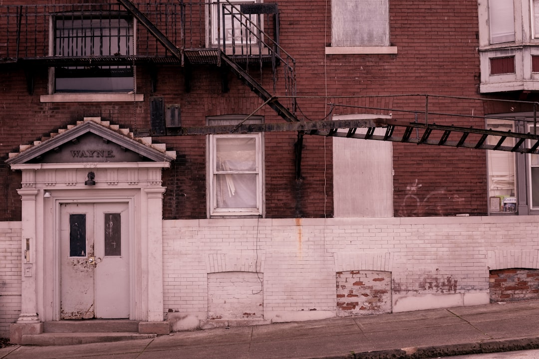 築古マンションをリノベーションして価値を高める方法【未改装物件の選び方2026】