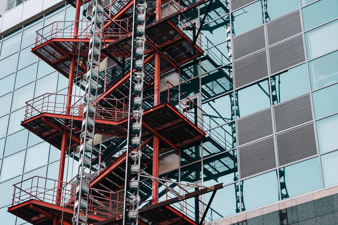 宅建「建築基準法」頻出ポイント完全解説【用途制限・建蔽率・容積率2026年版】 解説