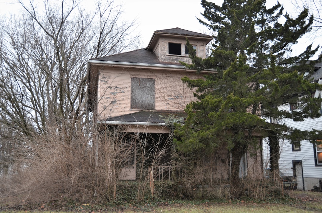 任意売却とは何か【競売との違い・手続きの流れと注意点2026年版】