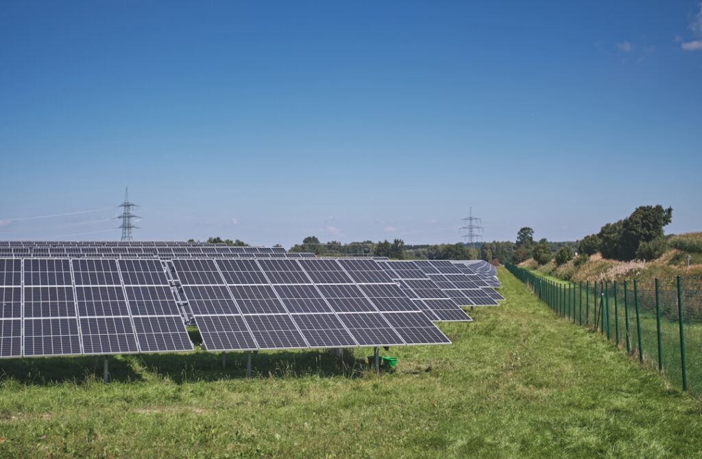 太陽光発電による土地活用【収益シミュレーションとリスク2026年版】