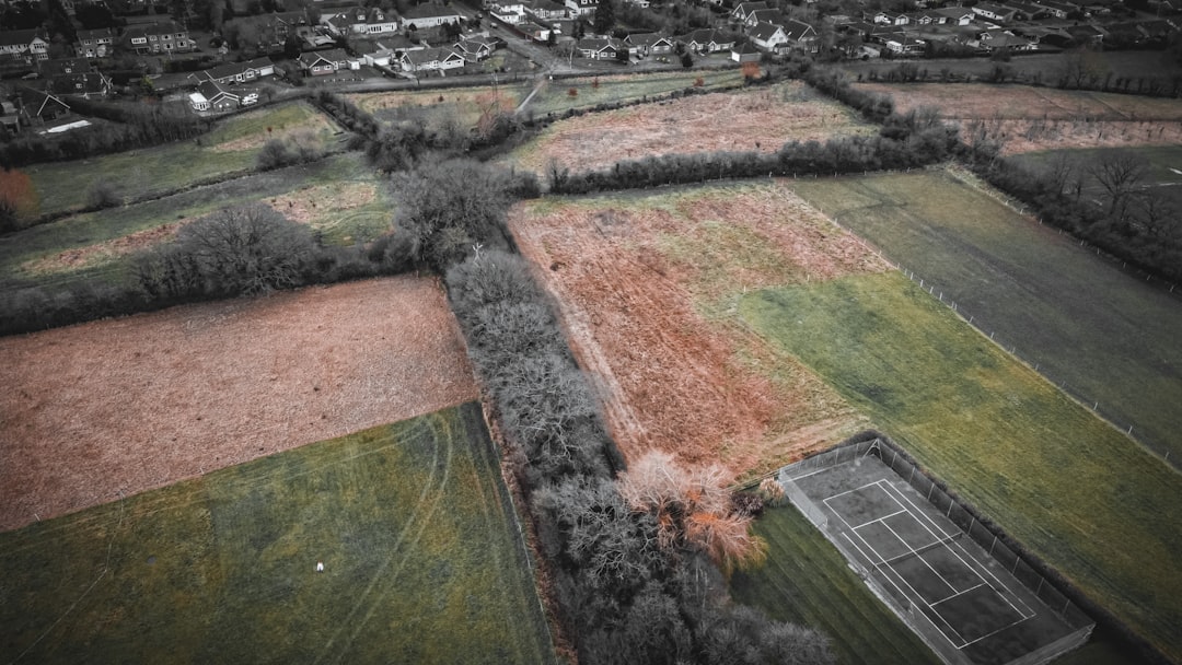 隣地境界問題の解決方法【境界線トラブルの原因と対処法2026年版】