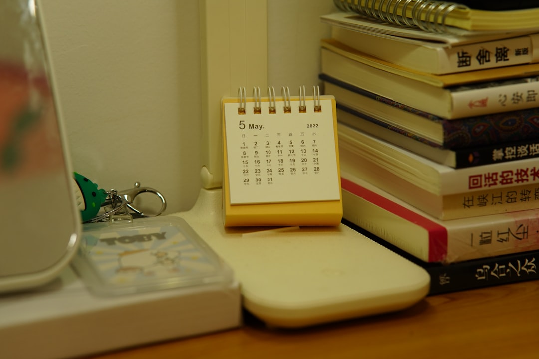 宅建の独学合格法【通信講座vs独学vs予備校の比較と選び方2026年版】