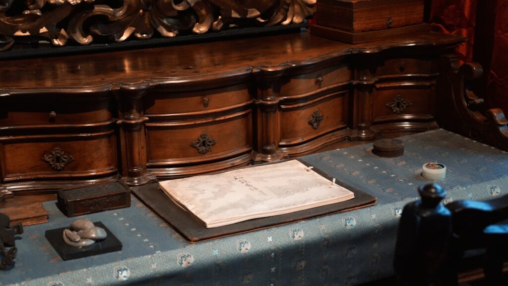 宅建のテキスト・問題集のイメージ