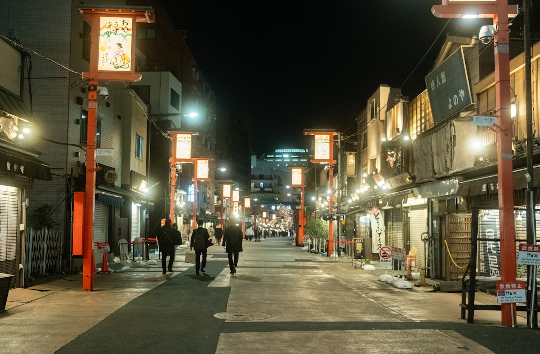 事務所設置要件の一覧表