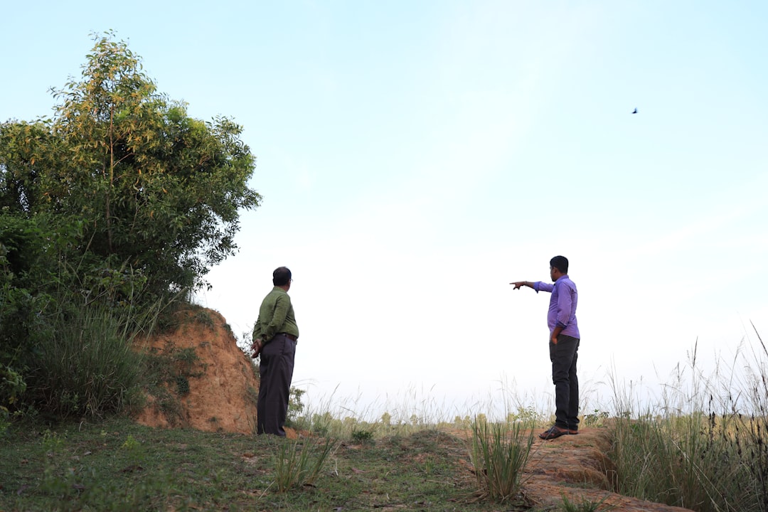 共有不動産のイメージ（複数の建物・土地）