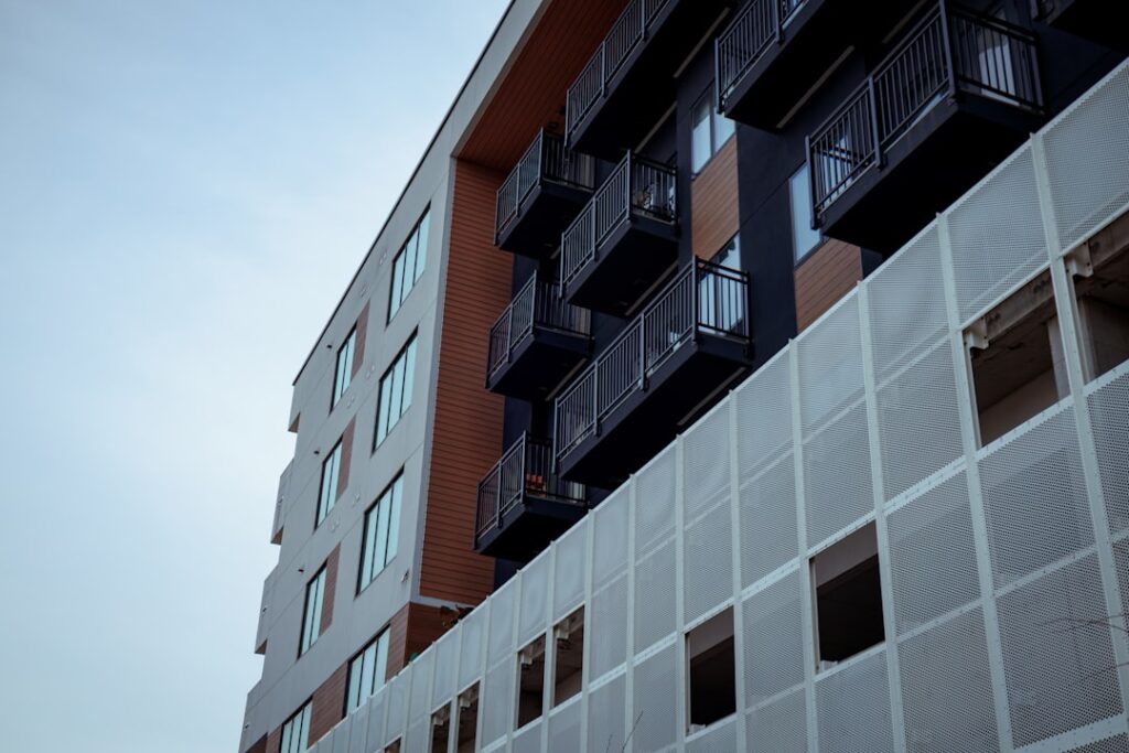 賃貸マンション外観 - 不動産四冠ナビ