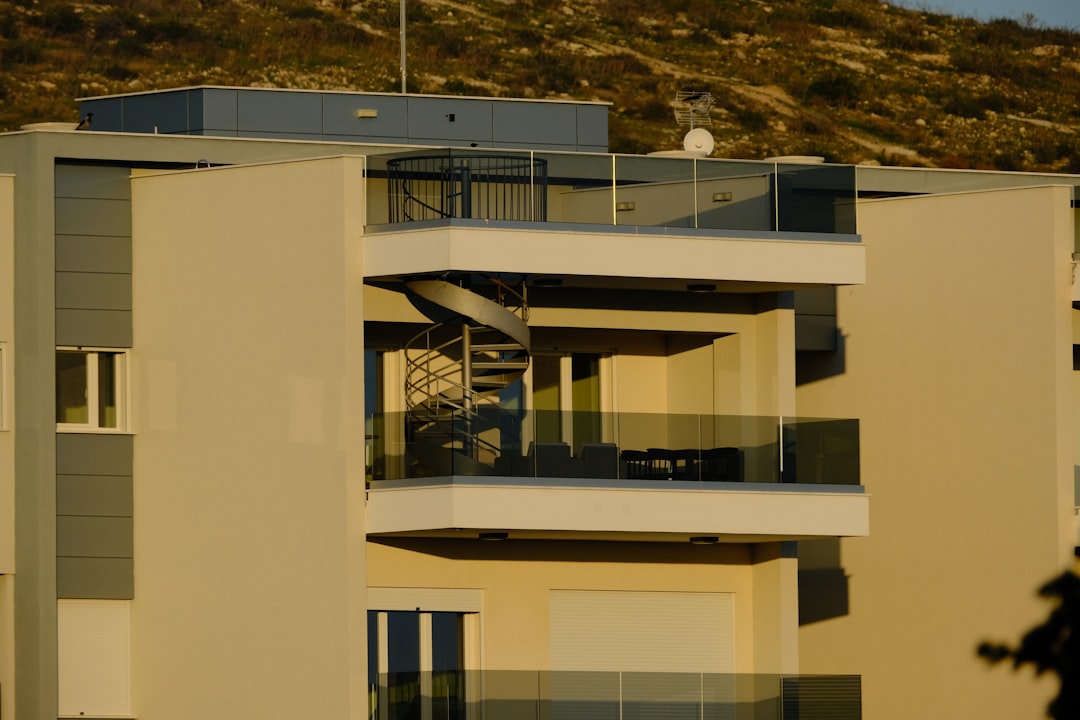 賃貸アパート外観 - 不動産四冠ナビ