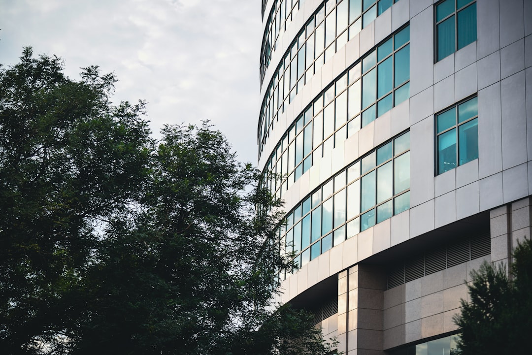 宅建業者の報酬額計算｜売買・賃貸の上限計算式を完全解説【試験対策】 - 不動産四冠ナビ