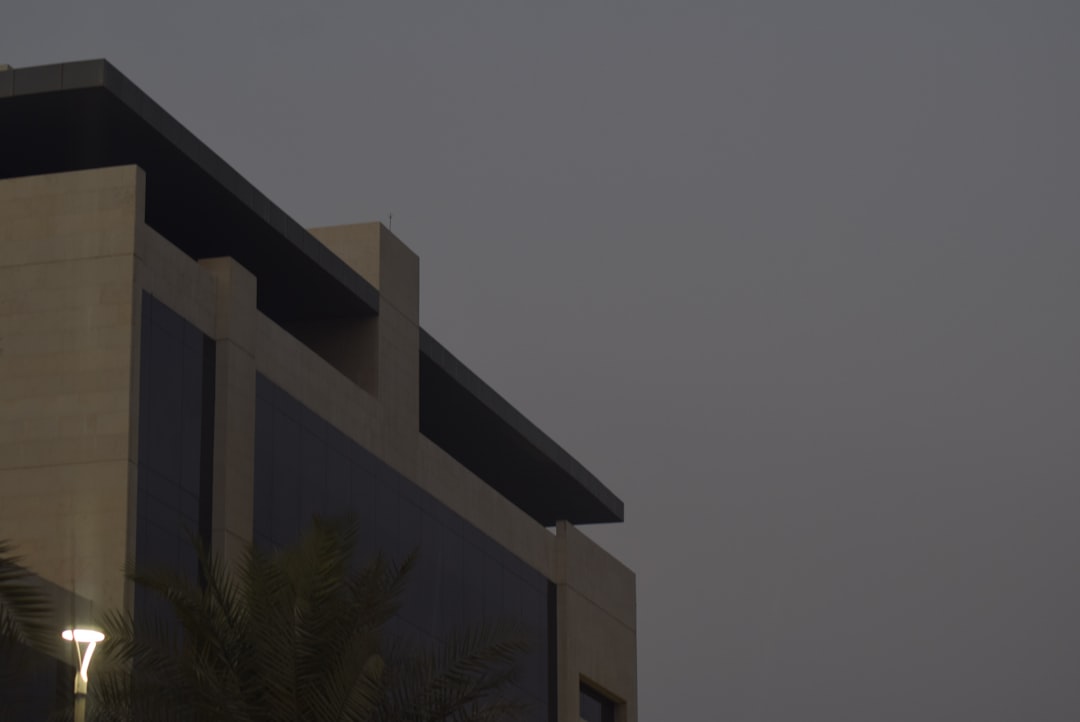 宅建業者の報酬額計算｜売買・賃貸の上限計算式を完全解説【試験対策】 - 不動産四冠ナビ