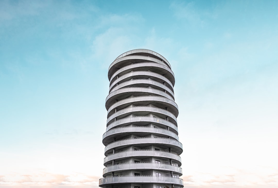 不動産・土地書類のイメージ 800×450px