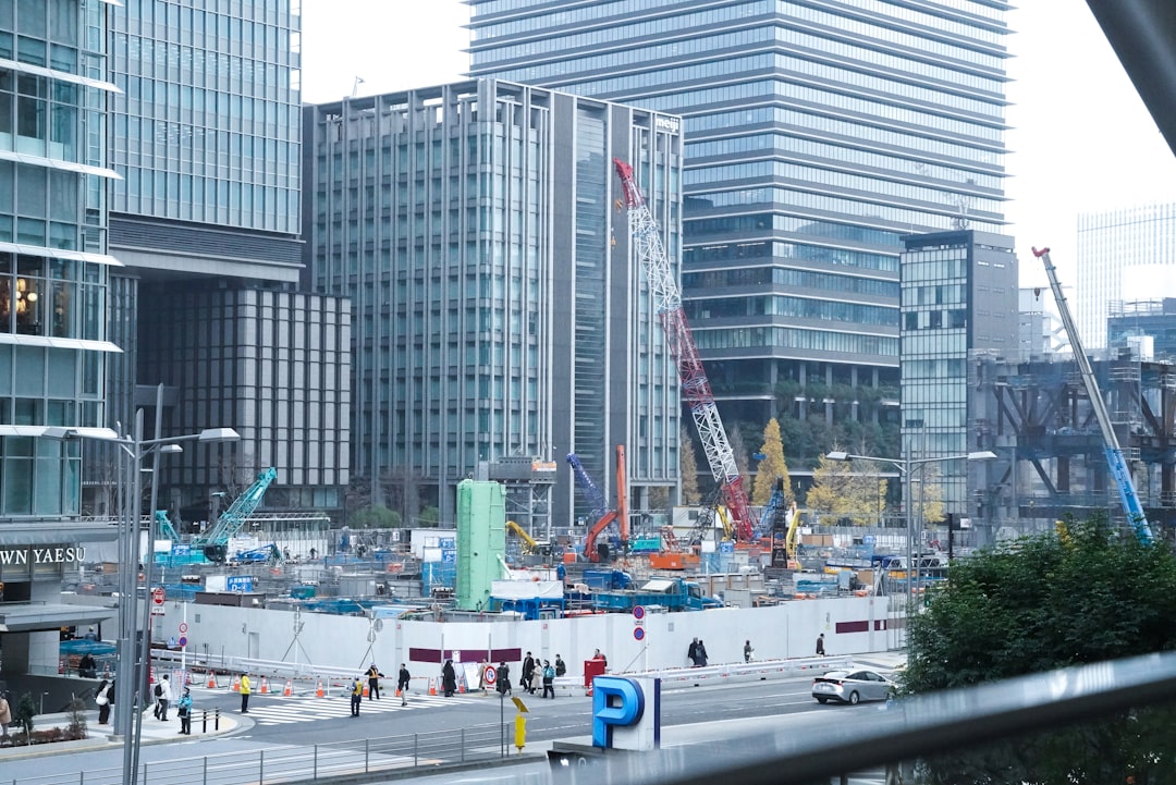 宅建通信講座2026年比較：LEC・TAC・スタディング・フォーサイトの特徴と選び方